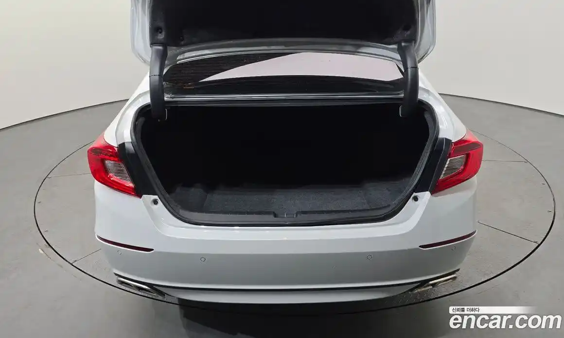 Honda Accord 2019 1.5 Автомат в Москве № 473230, фото 20