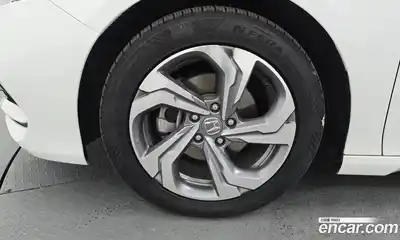 Honda Accord 2019 1.5 Автомат в Москве № 473230, миниатюра 5