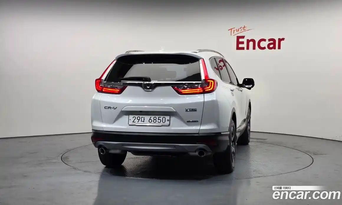 Honda CR-V 2019 1.5 Автомат в Москве № 473273, фото 4