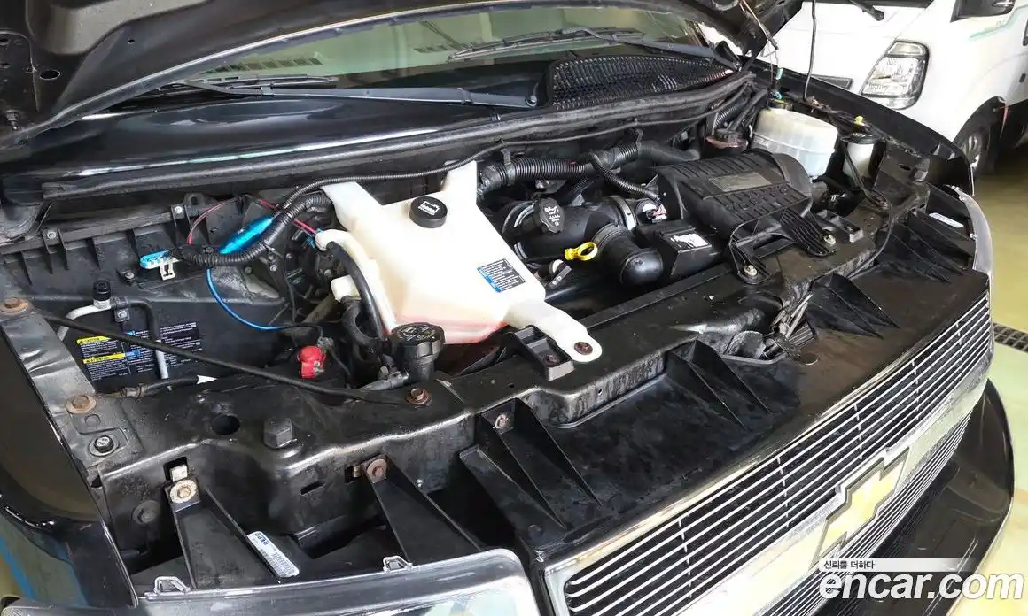 Chevrolet Express Van 2010 6.0 Автомат в Москве № 475072, фото 6