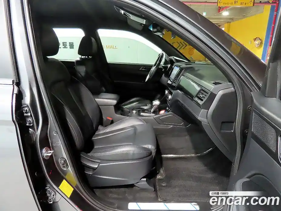 SsangYong Rexton 2021 2.2 Автомат в Москве № 491396, фото 9