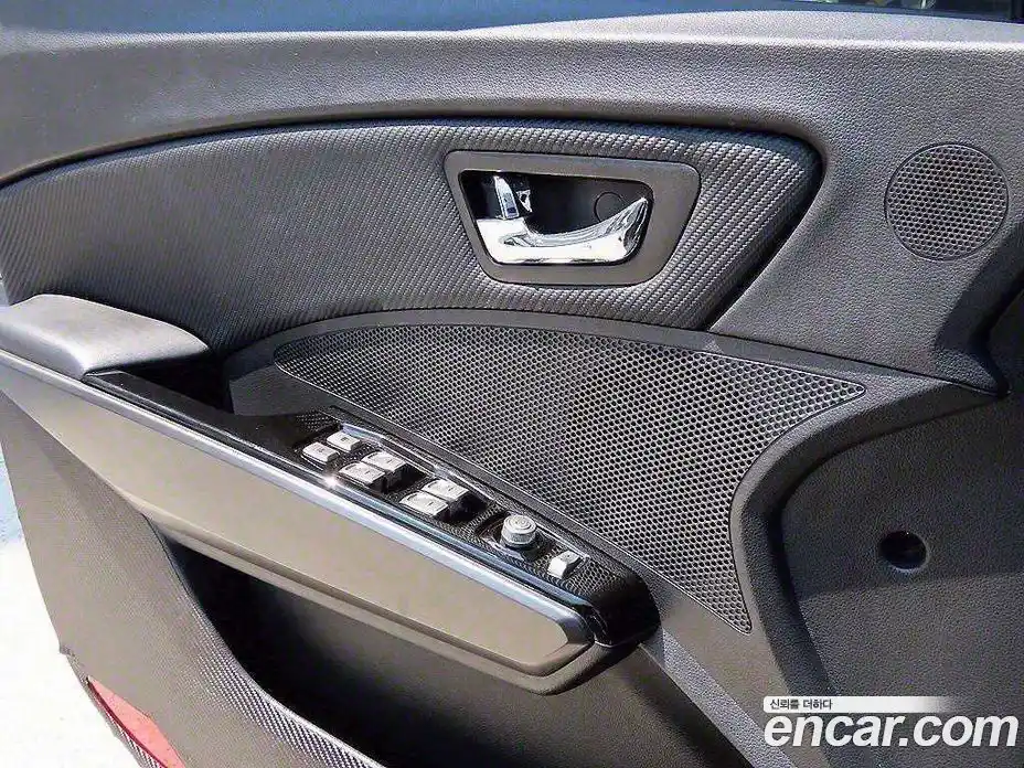 SsangYong TIBOLI 2016 1.6 Автомат в Москве № 491466, фото 12