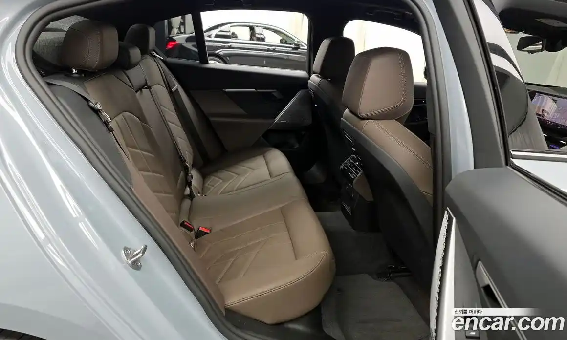 BMW 5-Series 2024 2.0 Автомат в Москве № 491816, фото 12