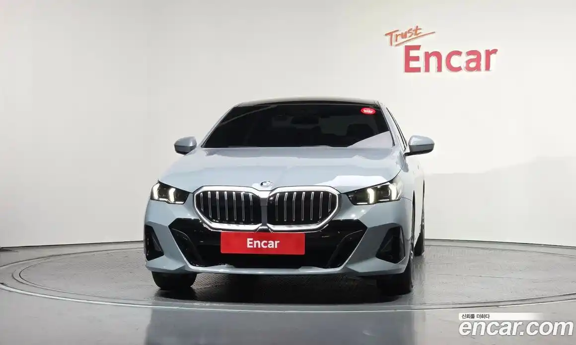 BMW 5-Series 2024 2.0 Автомат в Москве № 491816, фото 3