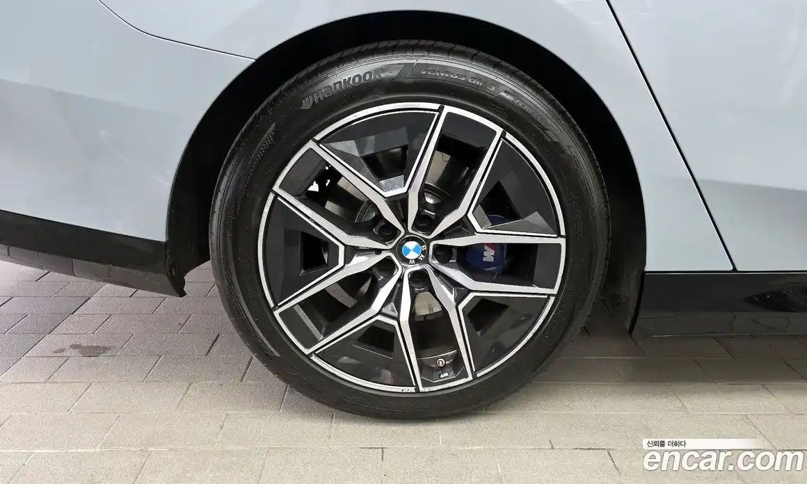 BMW 5-Series 2024 2.0 Автомат в Москве № 491816, фото 5