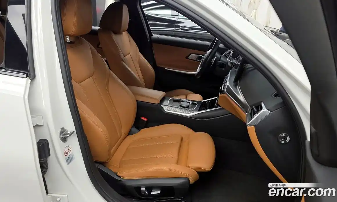 BMW 3-Series 2023 2.0 Автомат в Москве № 491841, фото 11