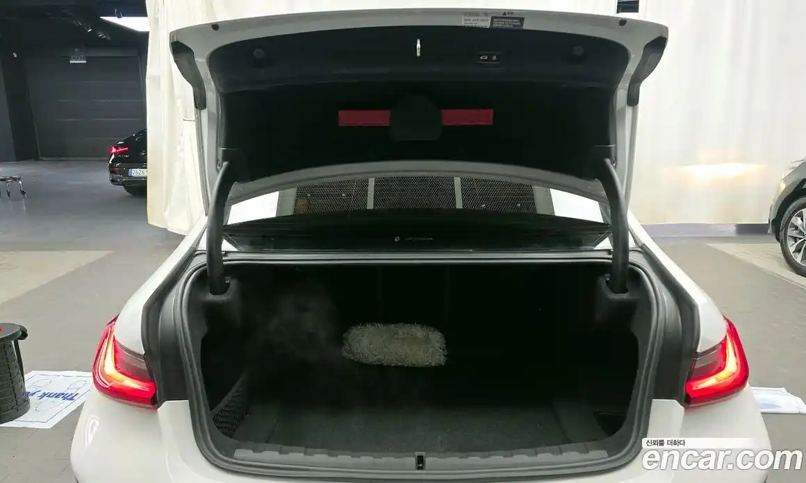 BMW 3-Series 2023 2.0 Автомат в Москве № 491841, фото 20