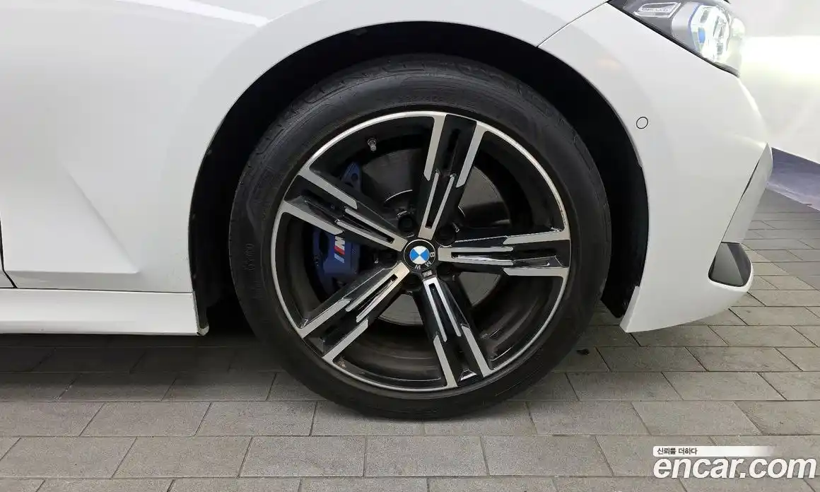 BMW 3-Series 2023 2.0 Автомат в Москве № 491841, фото 5