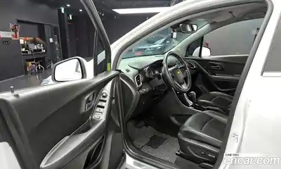 Chevrolet Trax 2020 1.4 Автомат в Москве № 492317, миниатюра 10