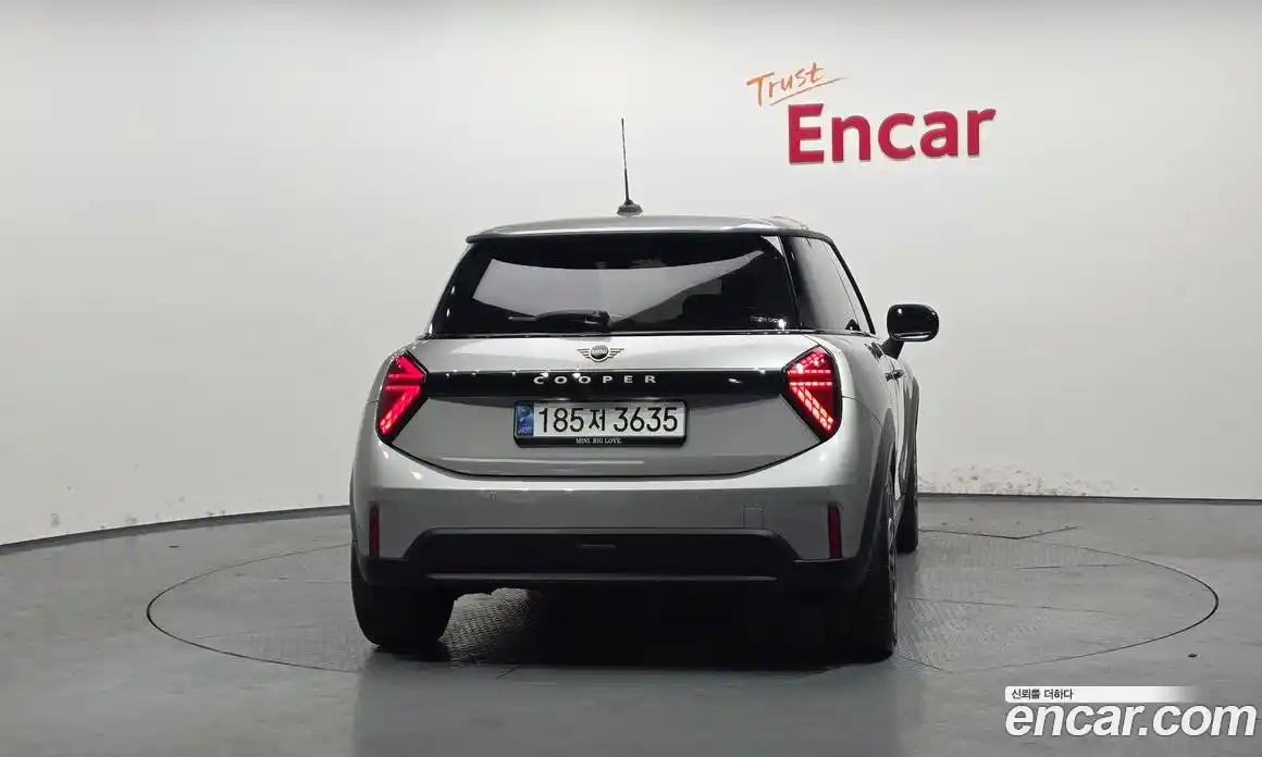 Mini Cooper 2025 2.0 Автомат в Москве № 492648, фото 4