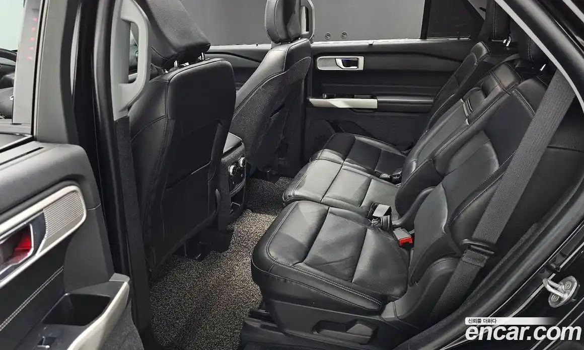 Ford Explorer 2021 2.3 Автомат в Москве № 492934, фото 12