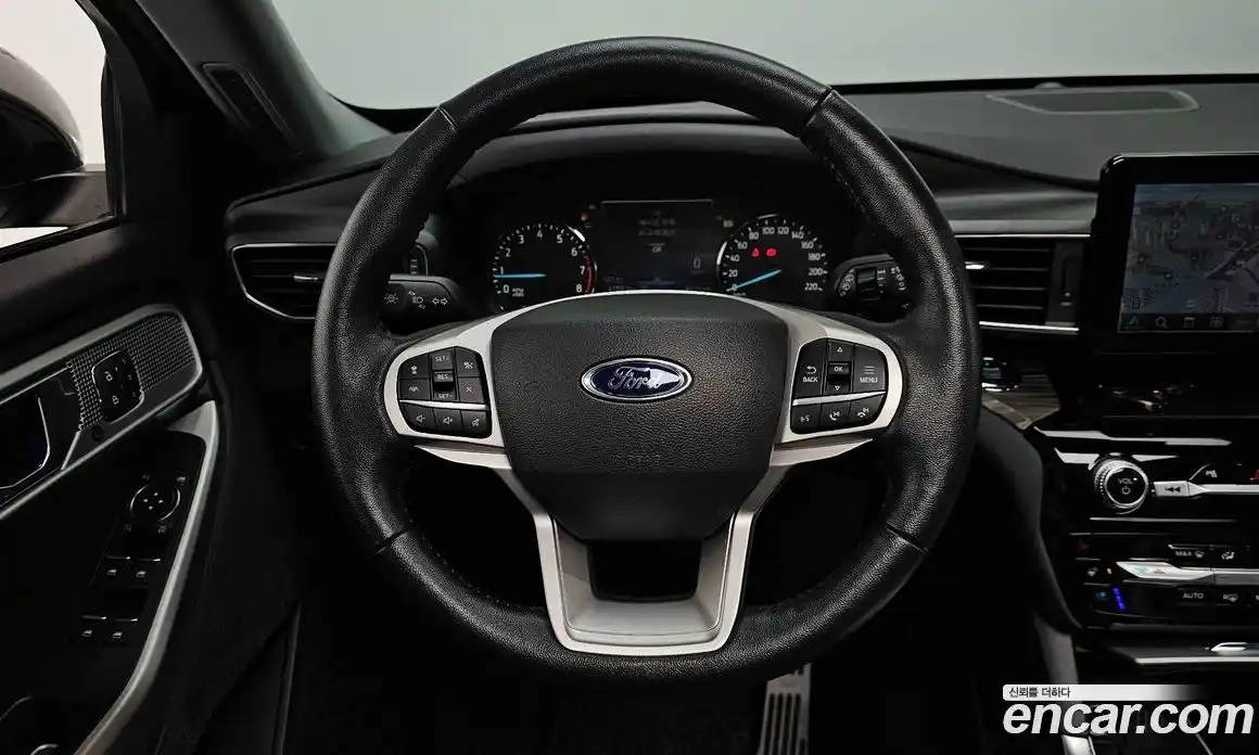 Ford Explorer 2021 2.3 Автомат в Москве № 492934, фото 13