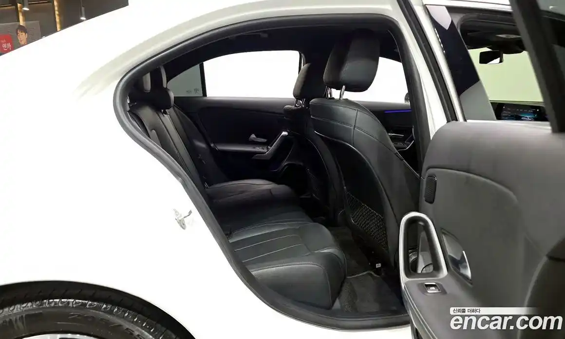 Mercedes-Benz A-Class 2021 2.0 Автомат в Москве № 495049, фото 18