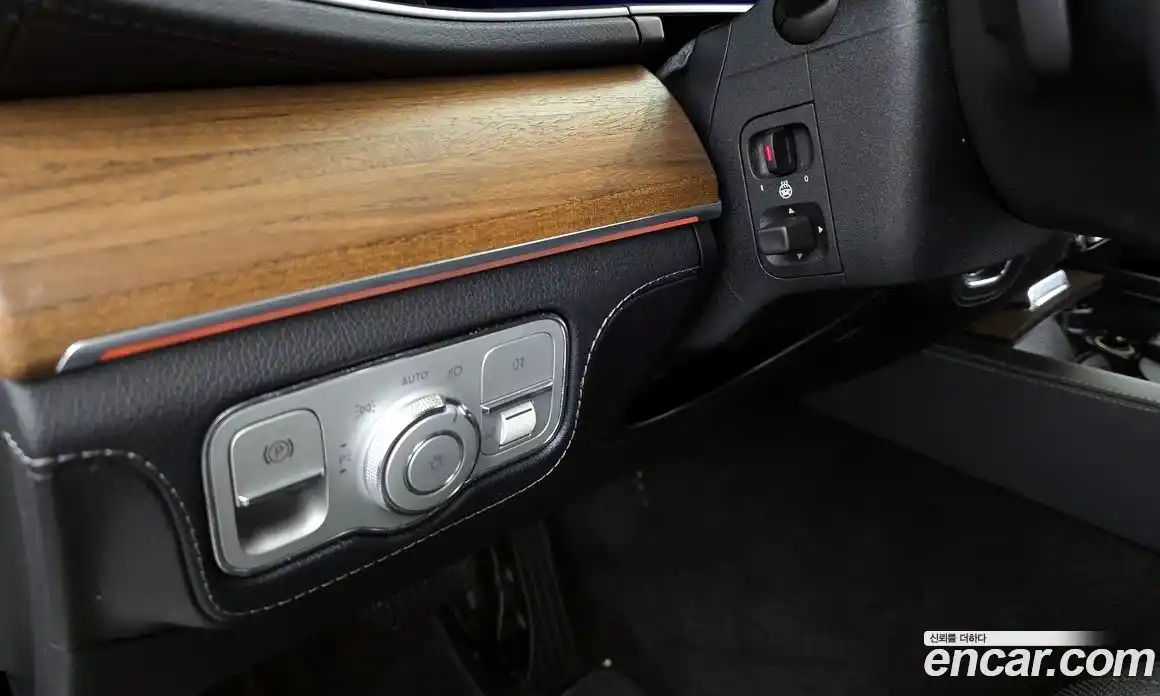 Mercedes-Benz GLE-Class 2019 3.0 Автомат в Москве № 495186, фото 18