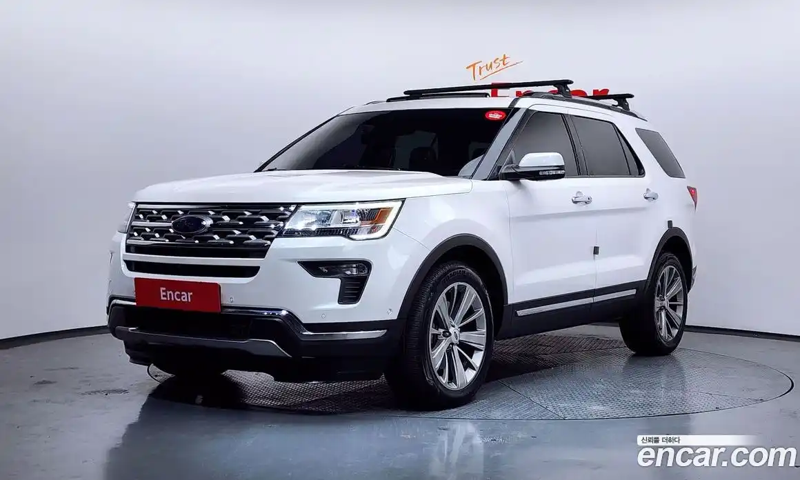 Ford Explorer 2018 2.3 Автомат в Москве № 495343, фото 1