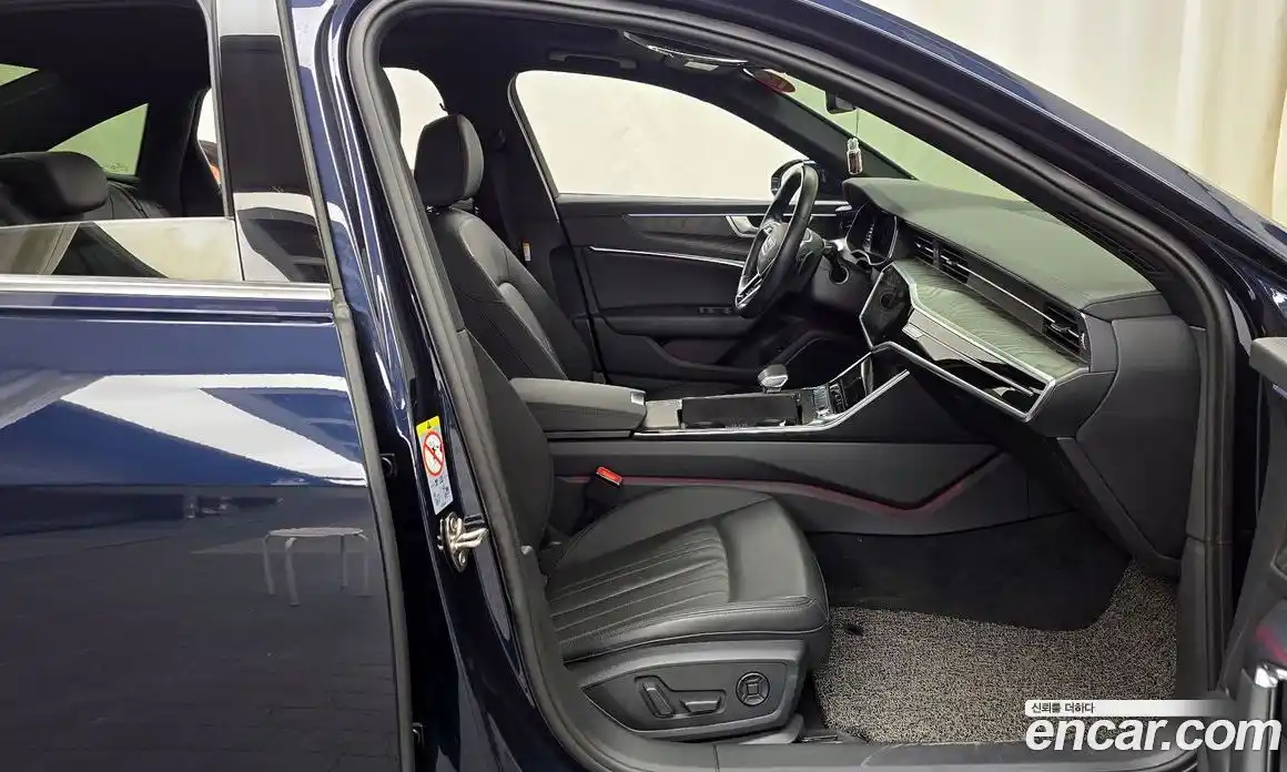 Audi A6 2020 2.0 Автомат в Москве № 496434, фото 11