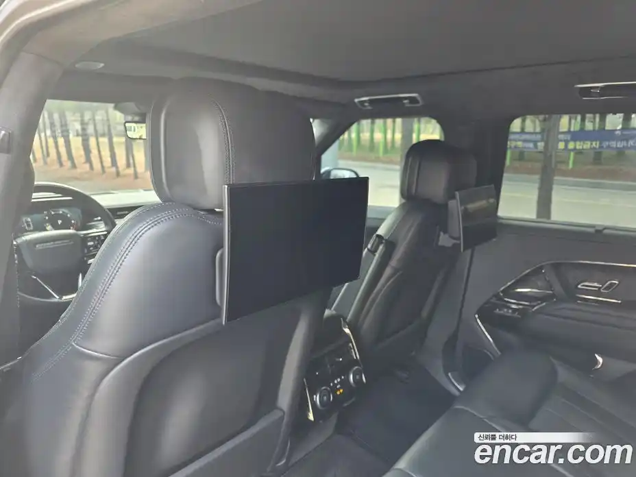 Land Rover Range-Rover Sport 2023 3.0 Автомат в Москве № 496770, фото 14