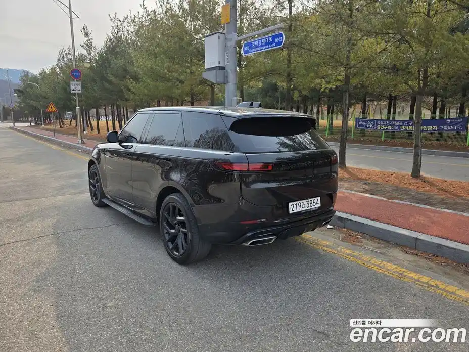 Land Rover Range-Rover Sport 2023 3.0 Автомат в Москве № 496770, фото 3