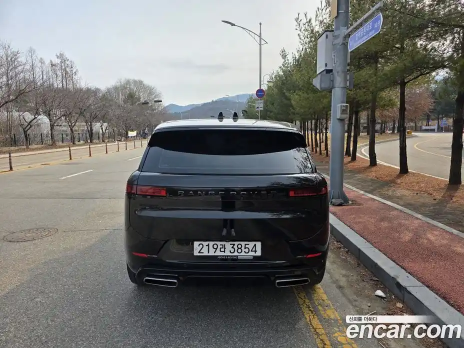Land Rover Range-Rover Sport 2023 3.0 Автомат в Москве № 496770, фото 4
