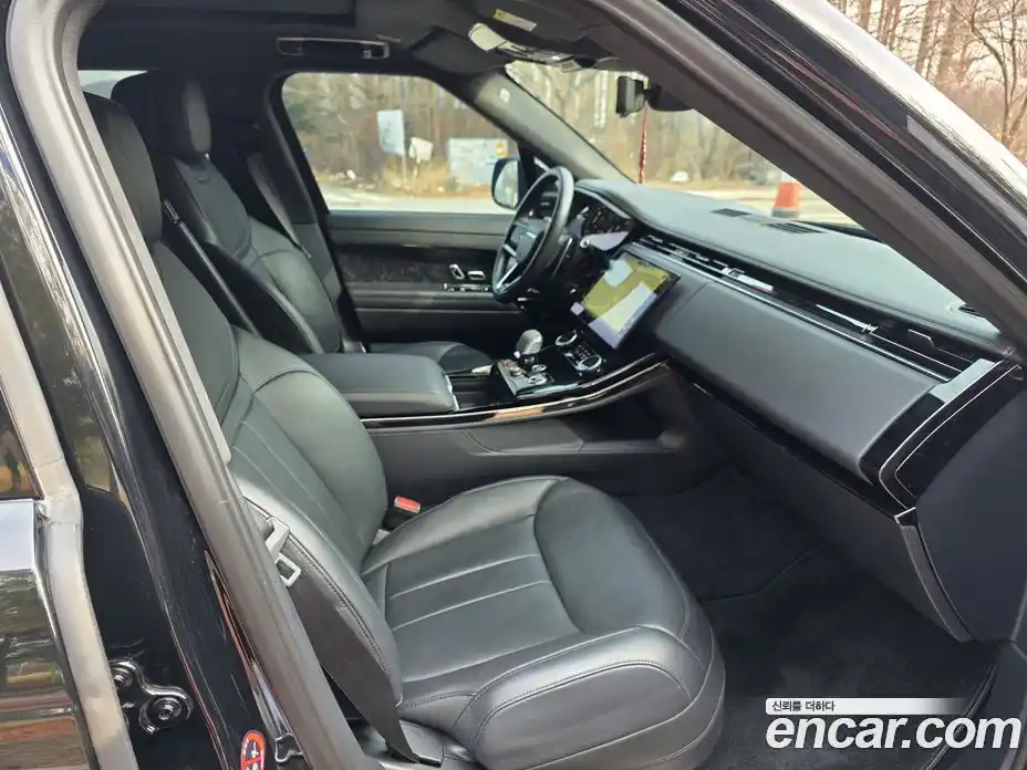 Land Rover Range-Rover Sport 2023 3.0 Автомат в Москве № 496770, фото 9