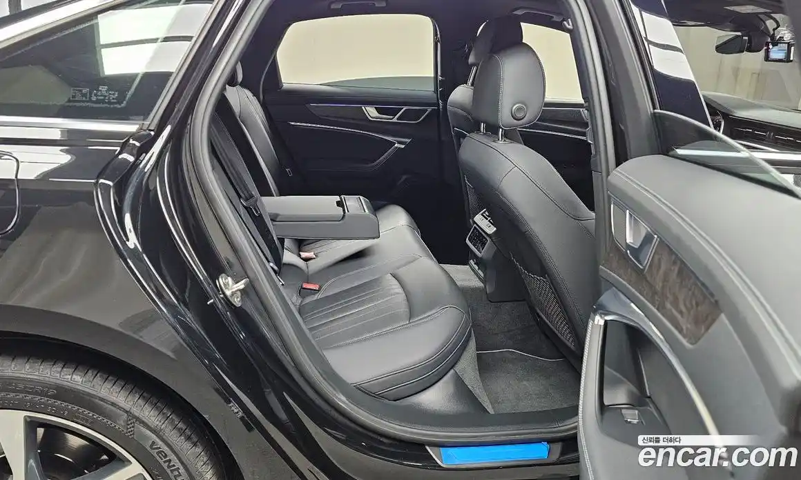 Audi A6 2021 3.0 Автомат в Москве № 496932, фото 12