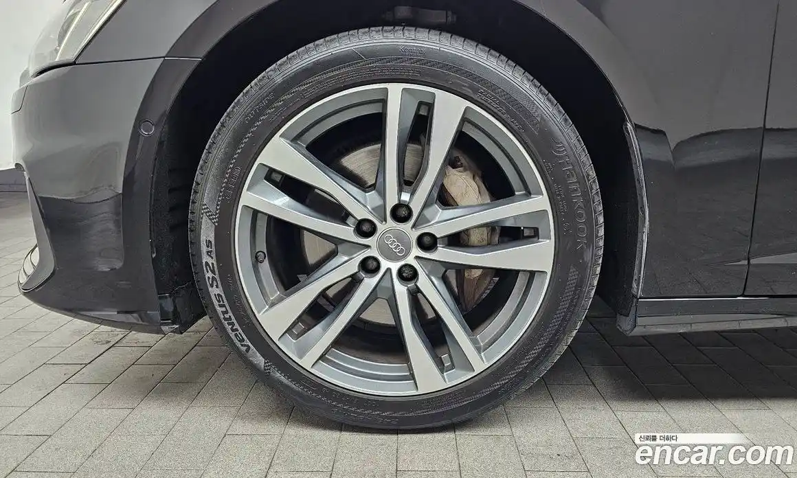 Audi A6 2021 3.0 Автомат в Москве № 496932, фото 5