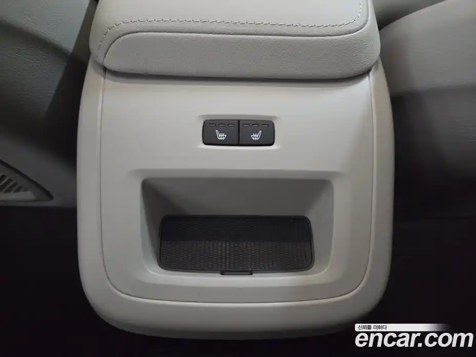 Volvo XC60 2026 2.0 Автомат в Москве № 497820, фото 16