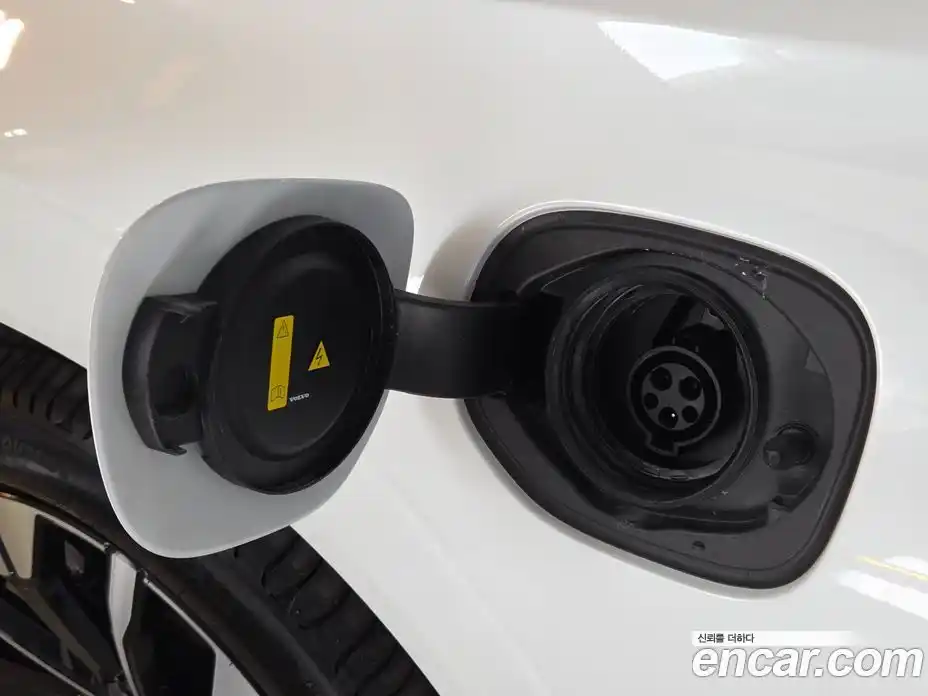 Volvo XC60 2026 2.0 Автомат в Москве № 497820, фото 17