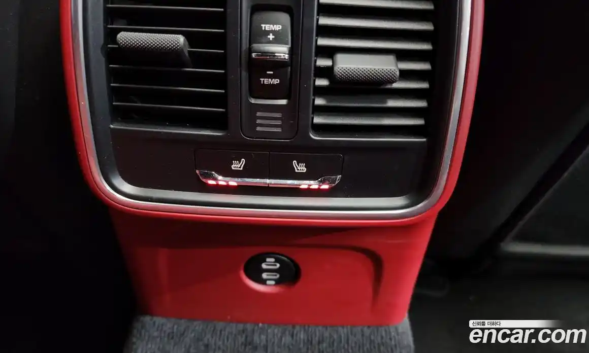 Porsche Macan 2022 2.9 Автомат в Москве № 498056, фото 18