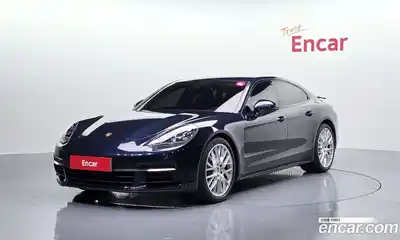 Porsche Panamera, 2018