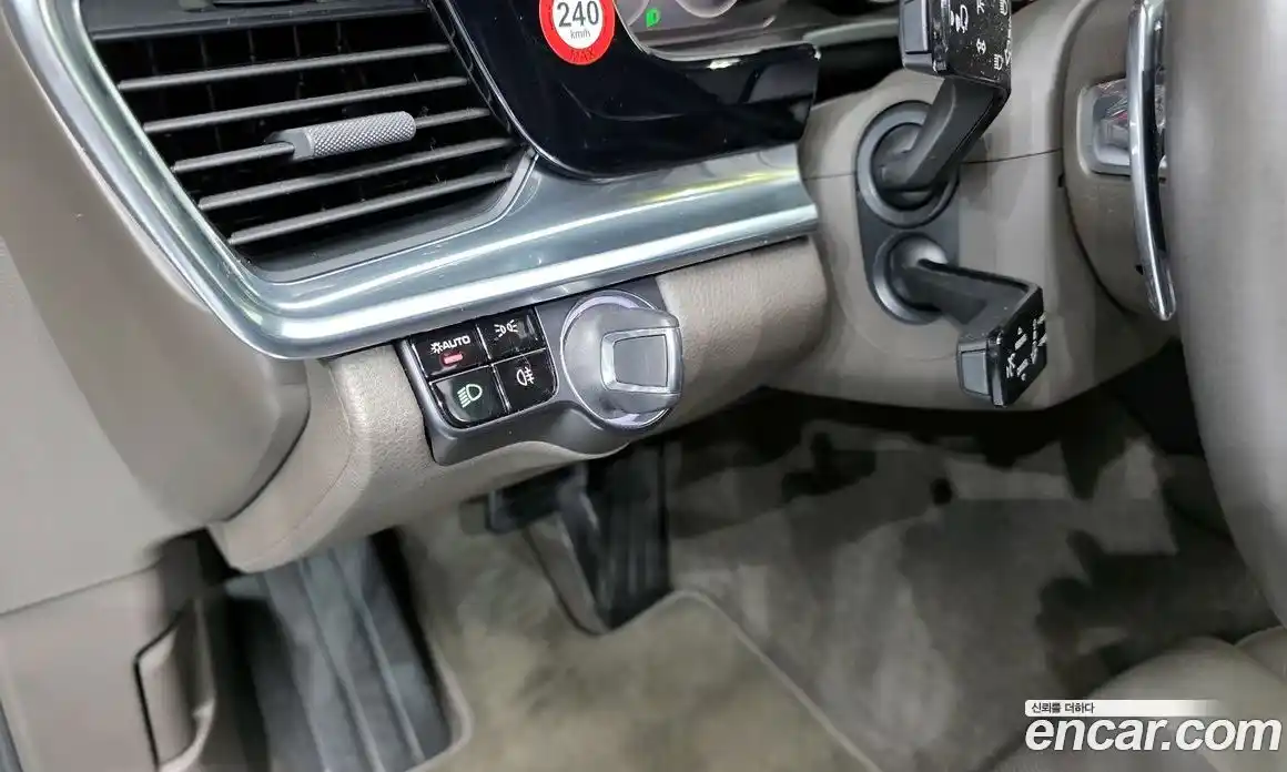 Porsche Panamera 2018 3.0 Автомат в Москве № 498293, фото 17