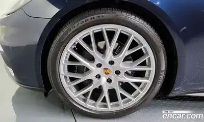 Porsche Panamera 2018 3.0 Автомат в Москве № 498293, миниатюра 5