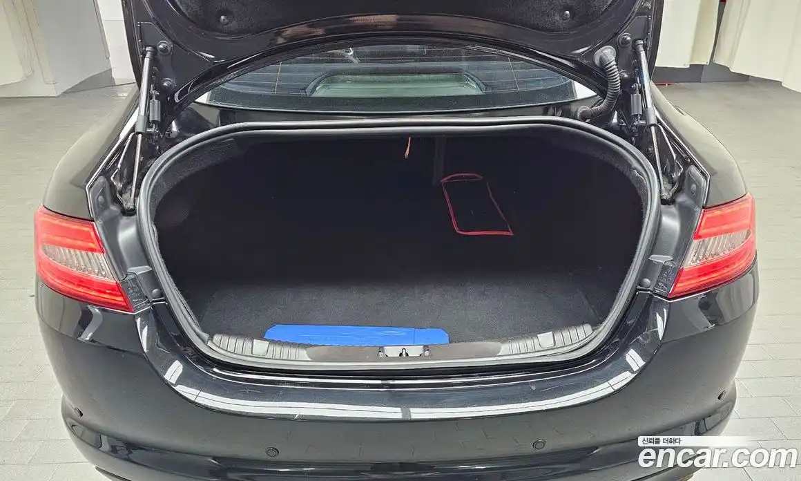 Jaguar XF 2012 2.2 Автомат в Москве № 500311, фото 20