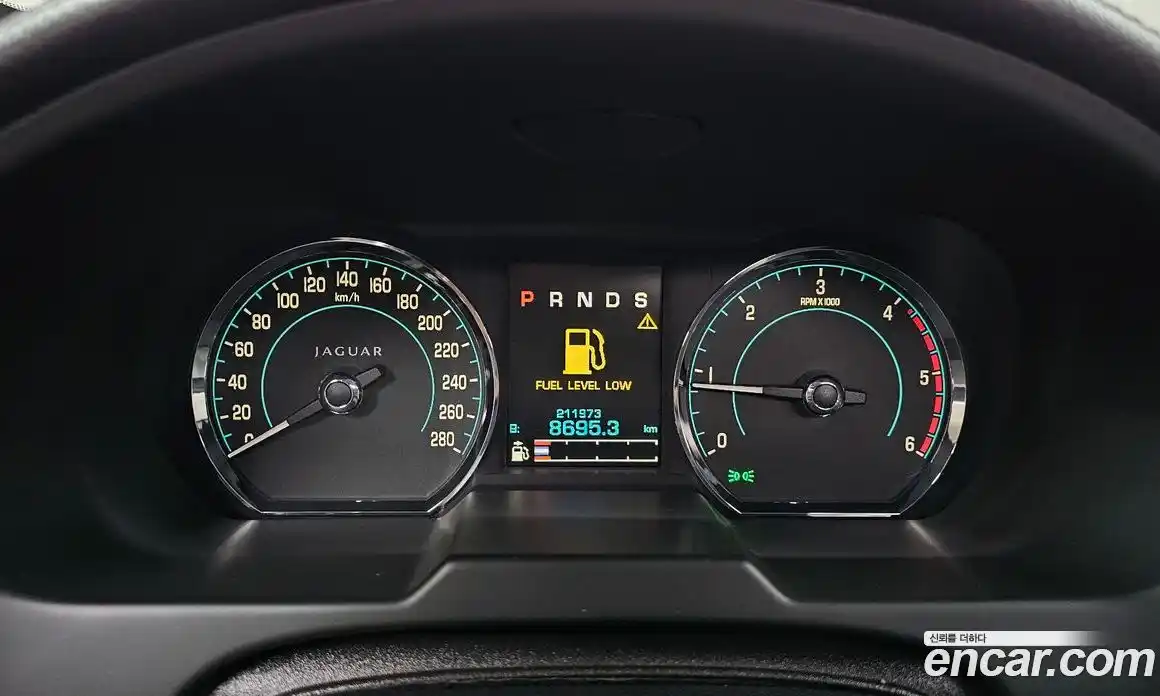 Jaguar XF 2012 2.2 Автомат в Москве № 500311, фото 8