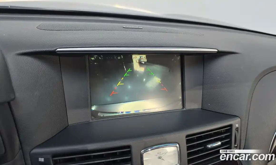 Infiniti M 2011 3.7 Автомат в Москве № 500359, фото 16