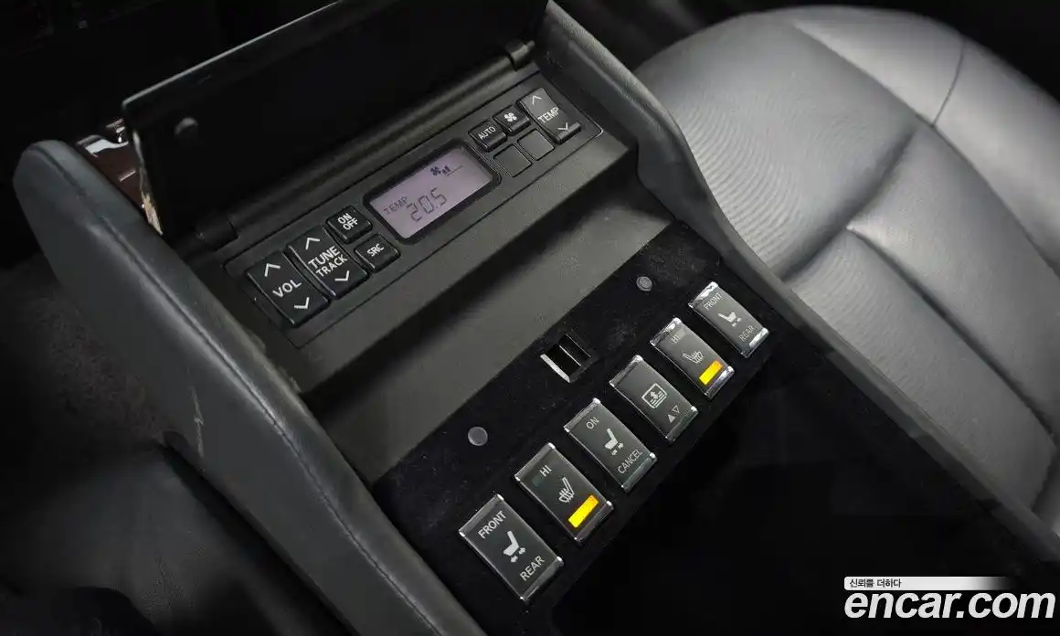 Infiniti M 2011 3.7 Автомат в Москве № 500359, фото 18