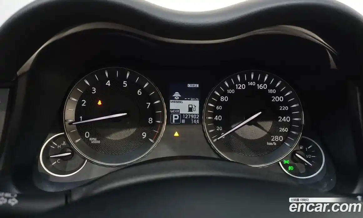 Infiniti M 2011 3.7 Автомат в Москве № 500359, фото 8