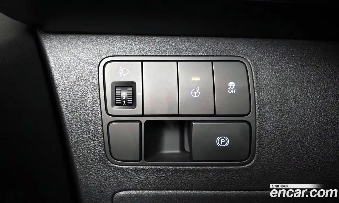 Hyundai Staria 2024 3.5 Автомат в Москве № 517227, фото 16