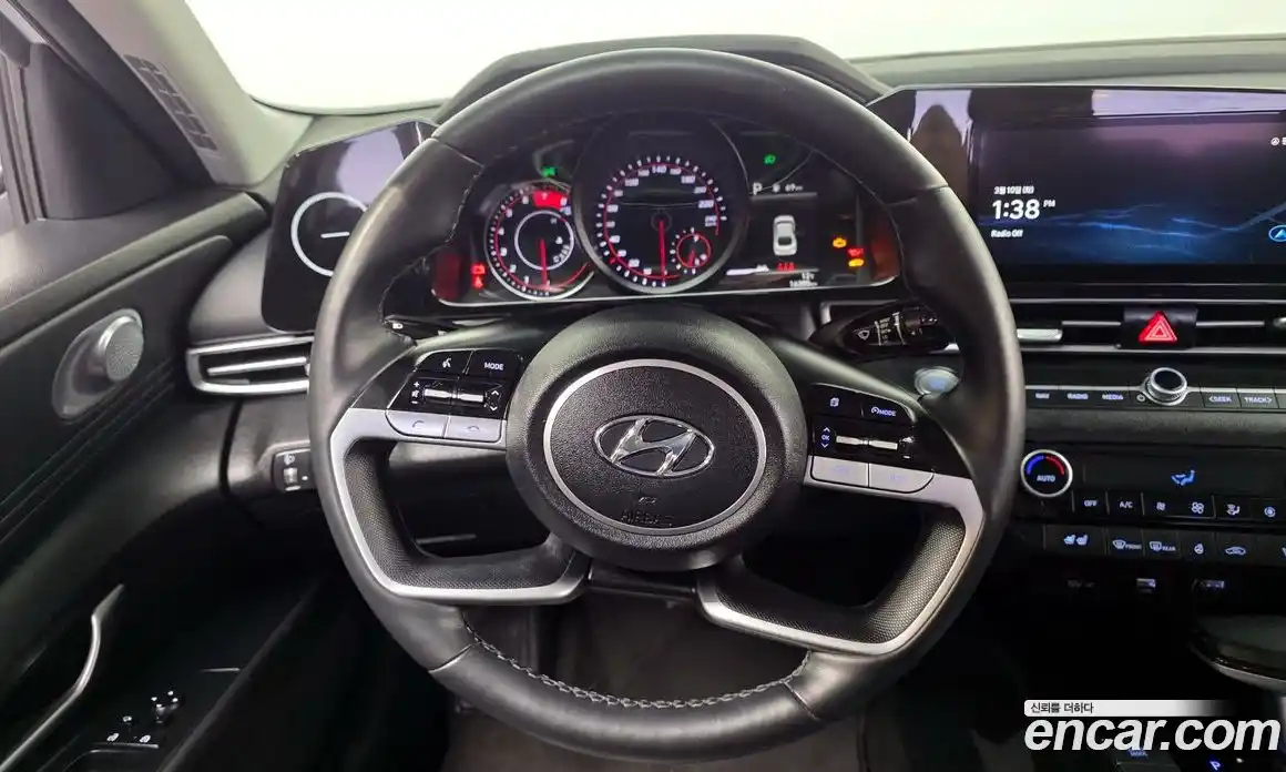 Hyundai Avante 2022 1.6 Автомат в Москве № 517333, фото 13