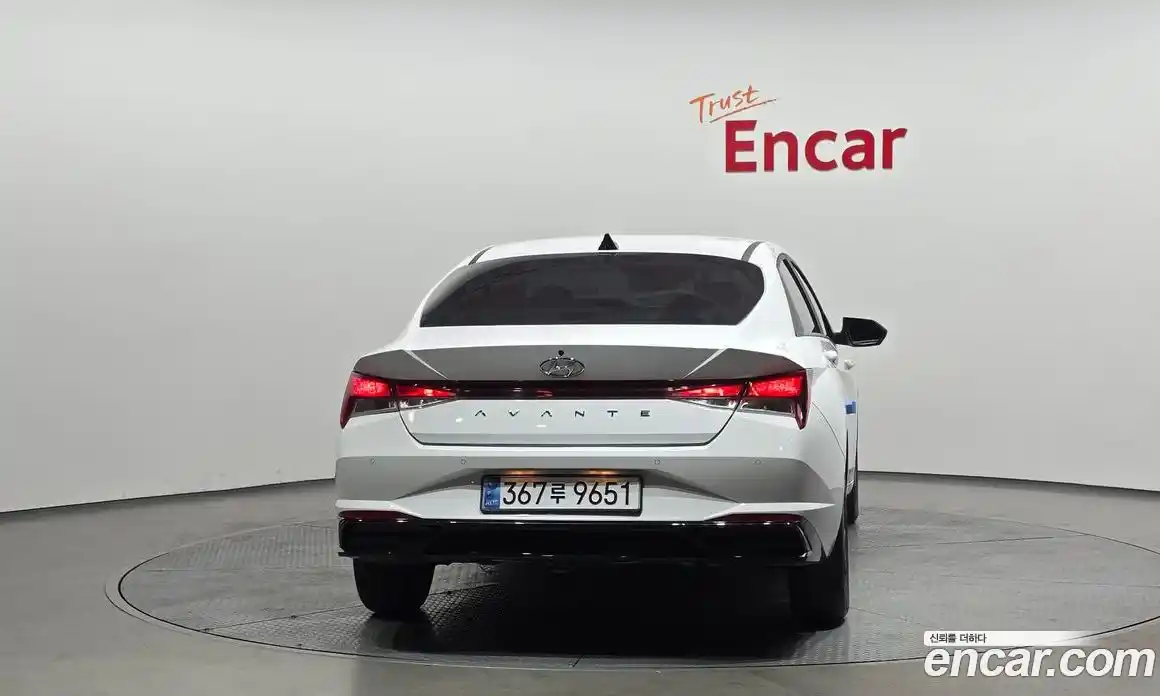 Hyundai Avante 2022 1.6 Автомат в Москве № 517333, фото 4