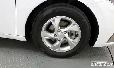 Hyundai Avante 2022 1.6 Автомат в Москве № 517333, миниатюра 5