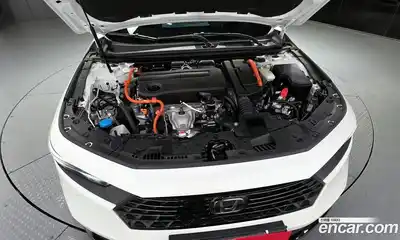 Honda Accord 2024 2.0 Автомат в Москве № 517726, миниатюра 6