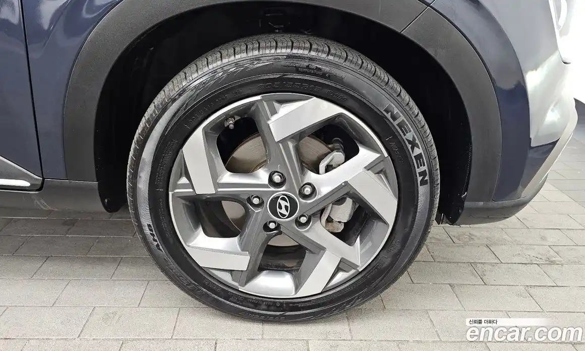 Hyundai Venue 2022 1.6 Автомат в Москве № 517735, фото 5