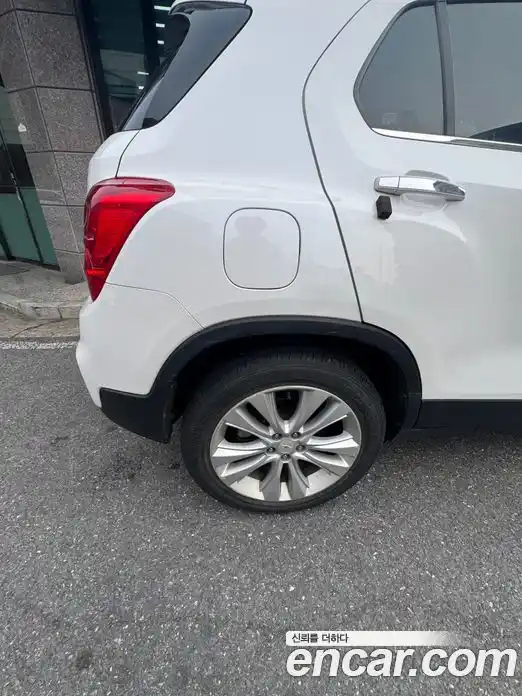 Chevrolet Trax 2019 1.4 Автомат в Москве № 517773, фото 3