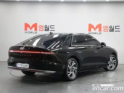 Hyundai Grandeur 2023 3.5 Автомат в Москве № 517935, миниатюра 4