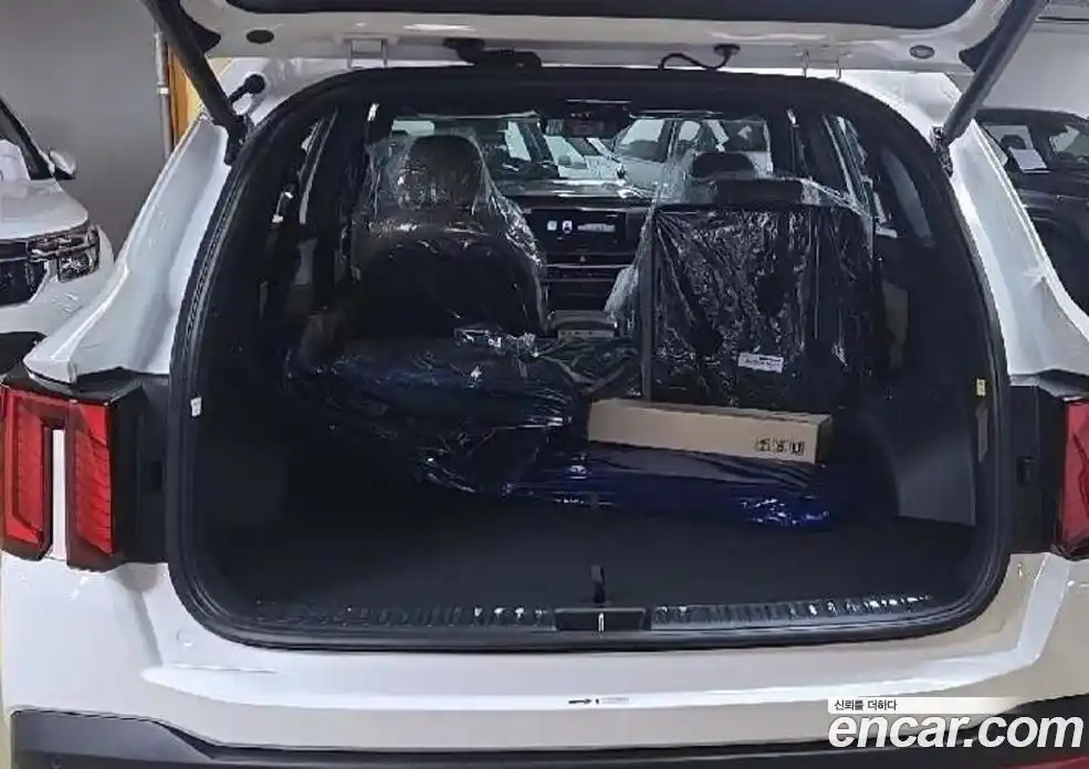 Kia Sorento 2026 1.6 Автомат в Москве № 519096, фото 9