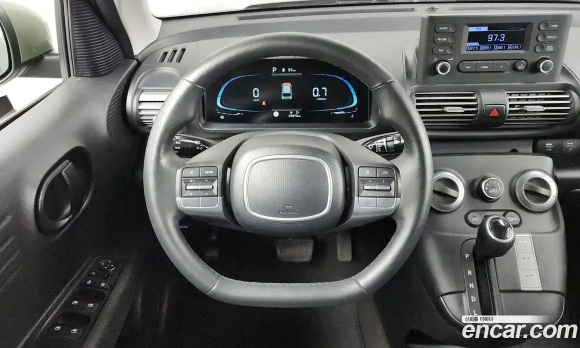 Hyundai Casper 2023 1.0 Автомат в Москве № 5192, фото 13