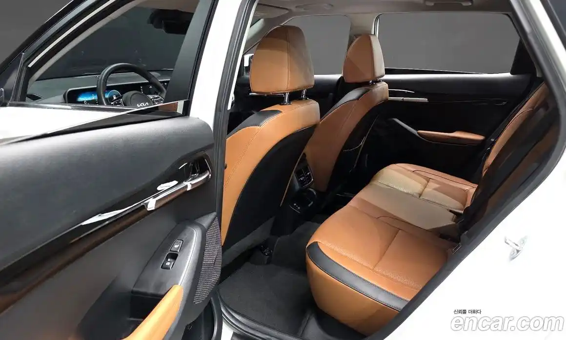 Kia Seltos 2023 1.6 Автомат в Москве № 520031, фото 12