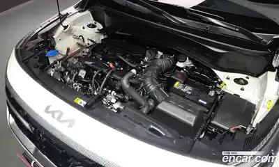 Kia Seltos 2023 1.6 Автомат в Москве № 520031, миниатюра 6