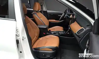 Kia Seltos 2023 1.6 Автомат в Москве № 520031, миниатюра 10